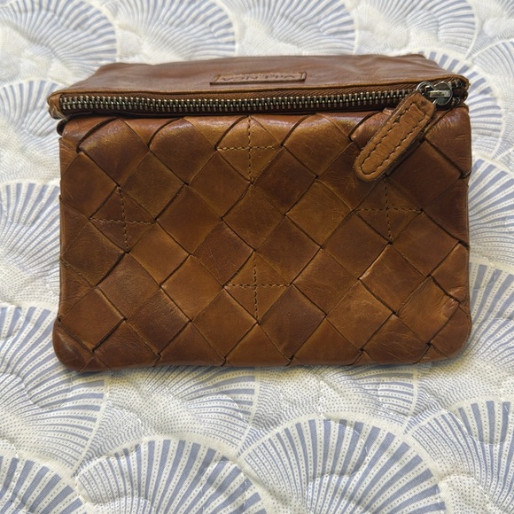 Brown Woven Leather Wallet with Zipper Closure - Picture 2 of 10